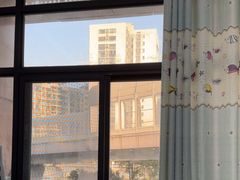 -咿呀口腔(光谷分院)