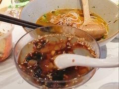 -百春原湖南牛肉粉(百联世纪店)