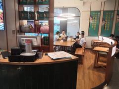 -诚铭记·虾仁汤包·成都小吃(融创店)