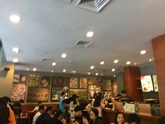 大堂-星巴克(深圳欢乐颂店)