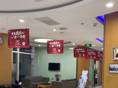 -雅悦齿科(顾村公园店)