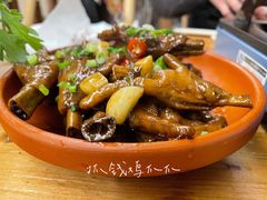 -霄汉牛三鲜湖北砂锅菜(万松园2店)