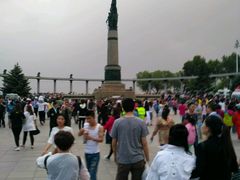 -人民防洪胜利纪念塔