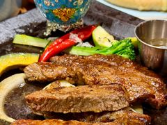 -米德维奇俄式西餐厅(西六道街店)