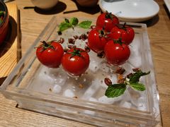 番茄脆菇沙拉-小大董·烤鸭(五棵松店)