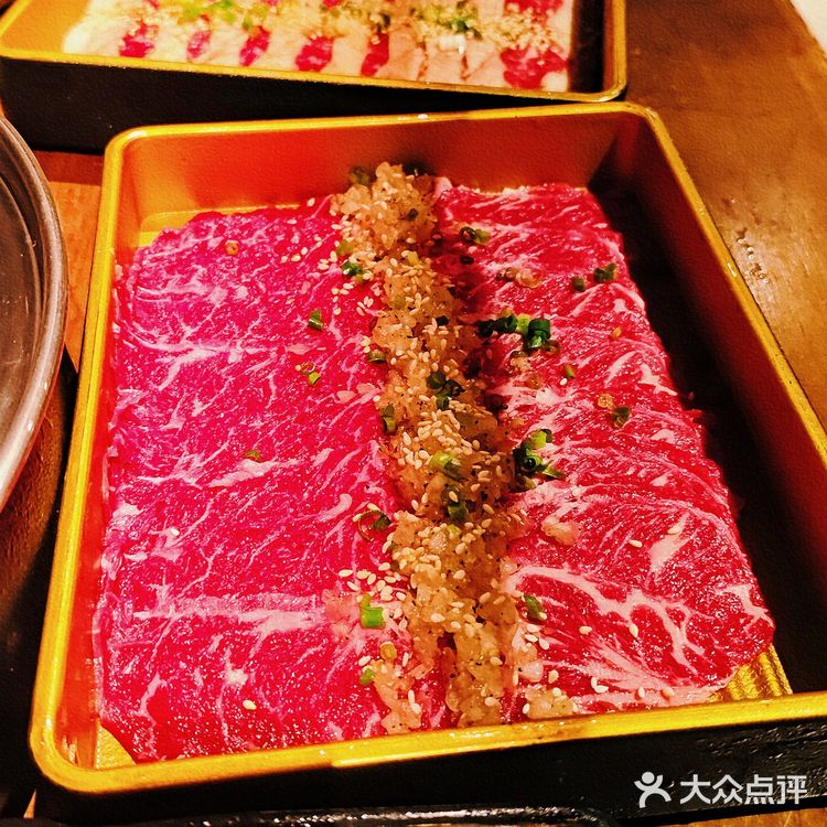 桫椤湾烤肉天花板❗❗大片牛肉香哭我💧