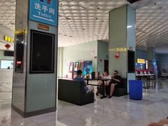 -幸福蓝海院线影城(世茂滨江店)