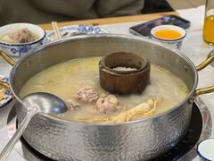 -朴小妹人参鸡汤火锅(长白山万达店)