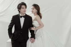 -挪娅婚纱摄影皇家会所