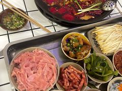 -赵美丽重庆火锅(西安直营总店)