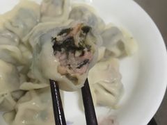 -溢香专业制作饺子云吞(莲花二村店)