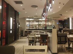 -必胜客(东莞地王店)