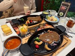 -尊品牛排(高能广场店)