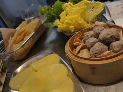 -沙胆彪炭炉牛杂煲(上海日月光广场店)