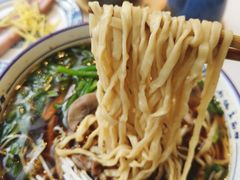 -镇南锅盖面馆(解放路店)