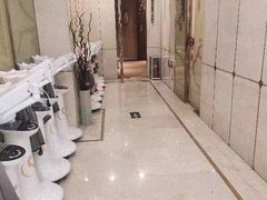 -华夏良子·足道SPA艾灸(三里屯店)