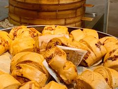 -李与白包子铺(桐梓林店)
