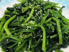 姜汁菠菜-尕西木春台手抓美食