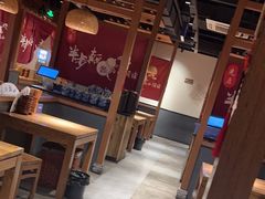 -先启半步颠小酒馆(常熟万达广场店)