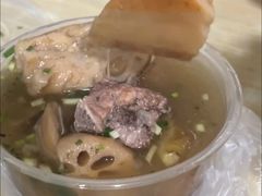 -燕子煨汤(山海关路店)