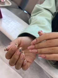 -斯馨·健康美甲美睫