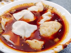 酸辣水饺-春阳水饺(香槟广场店)