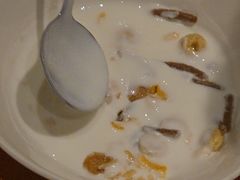 -亚龙湾希尔顿自助餐厅·海鲜·烧烤·沙滩BBQ·现场乐队