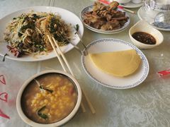 笨豆芽炒粉-小城家宴