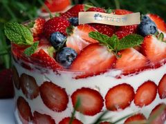 -花花卷卷·鲜食蛋糕(泉屋店)