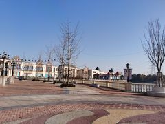 -蓝精灵乐园·世茂精灵之城主题乐园