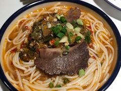 -老湖南民间菜·牛肉十八炒(花都店)