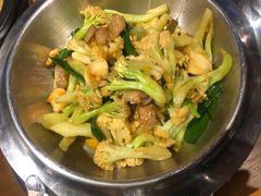 干锅花菜-隔壁老王·家常云南菜(花巷店)