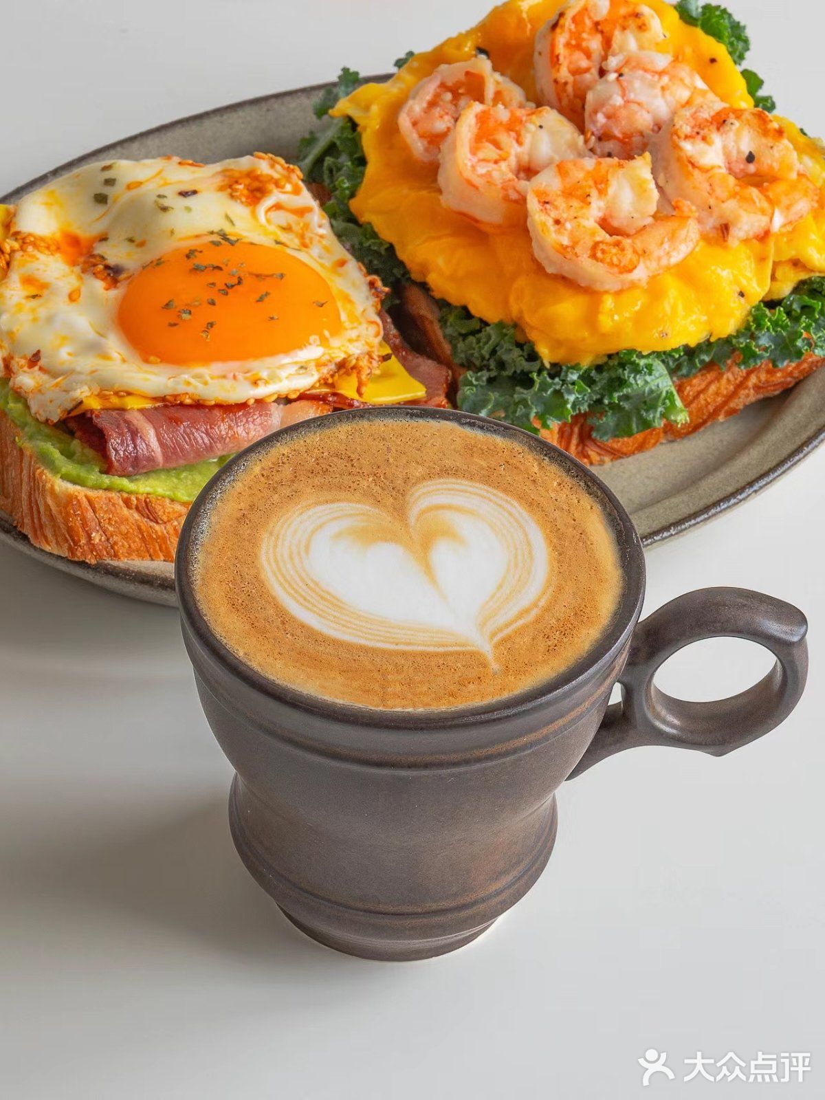 brunch🍴双拼开放式三明治&热拿铁