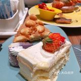 一口咬下去特别松软。在家做不出来这个味道