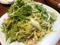 桃仁拌苦菊-銘悦阁烤鸭店