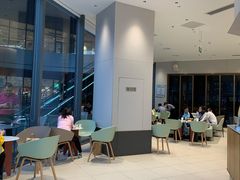 -奈雪的茶(优特汇店)
