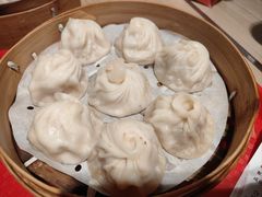 虾肉小笼馒头-知味观(湖滨店)