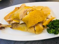 -侬佳蒸菜馆(听潮店)