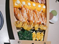 -万岁料理回转寿司(华贸店)