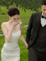 -喜爱高定婚纱摄影