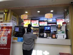 -华莱士·炸鸡汉堡(吉祥街店)