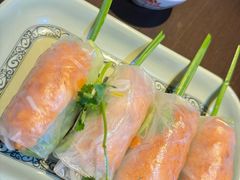 -大头虾越式风味餐厅(光明广场店)