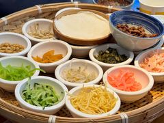 -包整·丝娃娃(一览甲秀楼风景店)