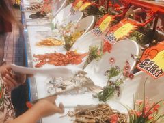 -嗨内嗨外自助火锅餐厅体验馆