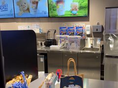 -瑞幸咖啡(白石龙地铁站C口店)