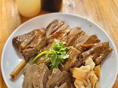 -乌文新澄海卤鹅店