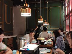 大堂-听说碳烧蛙(高新万达店)