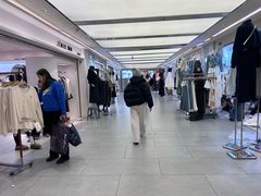 -广州白马服装市场