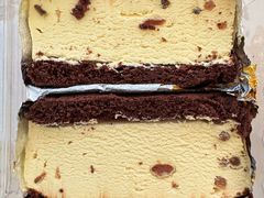 朗姆酒冰淇淋蛋糕-老鼎丰(靖宇街总店)