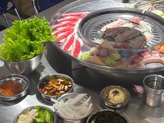 -哈哈碳都·牛肋条无限自助烤肉(宝龙店)
